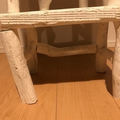 流木の棚の画像