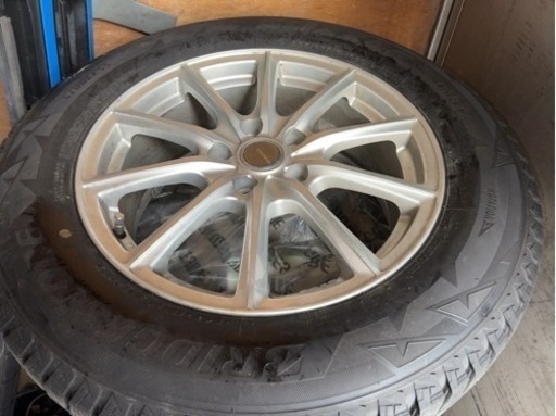 ブリヂストン　225-65-17 スタッドレスホイル付