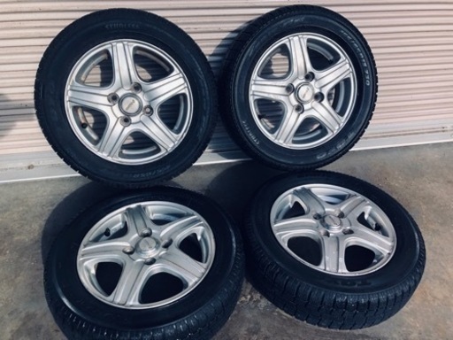 冬タイヤ 155/65R13 軽自動車用アルミ付きTOYO製くるみ入りスタッドレス 4本組