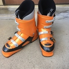 スキーブーツ オレンジ 25~25.5cmの画像