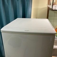 【無料】（引取り希望）小型冷蔵庫の画像