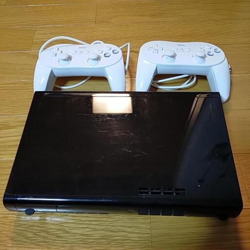 Wii U 本体のみ と コントローラー2個