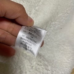 140女児ハートジャンパーの画像