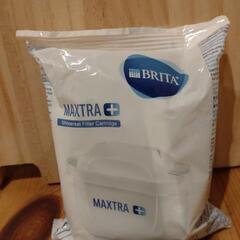 ★新品★ブリタ浄水器　カートリッジ3つ付きの画像