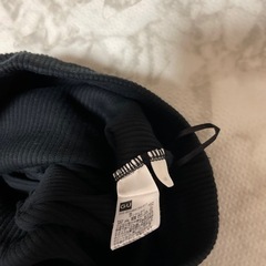 美品💜GU 黒ロング巻きスカート Sサイズの画像