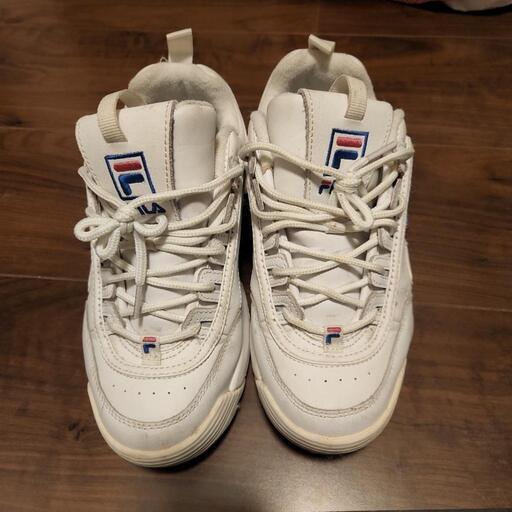 スニーカー FILA