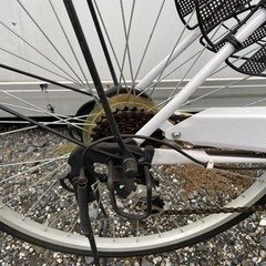 ●dixhuit 26インチ 自転車●6段変速 白の画像