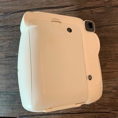 チェキ　instax mini8 白　ホワイトの画像