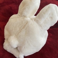 wc ダブルシー モコモコうさ耳キャップの画像