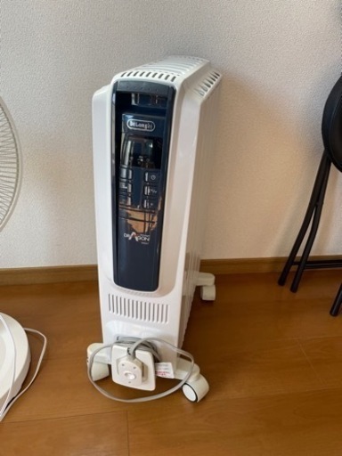 デロンギ ドラゴンデジタルスマート オイルヒーター TDDS0712BL