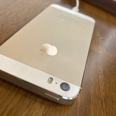 値下げ)iPhone5s 16GB ゴールド　docomoの画像