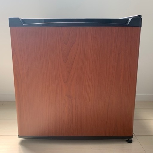 小型冷蔵庫　46L  オオヤマ製