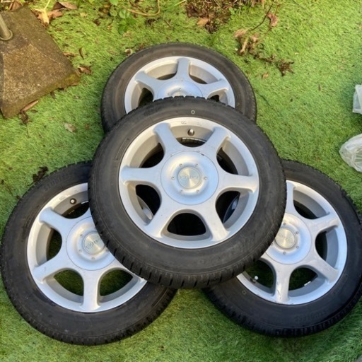 スタッドレスタイヤ　ホイール付き　サンバーバン　サンバーディアス