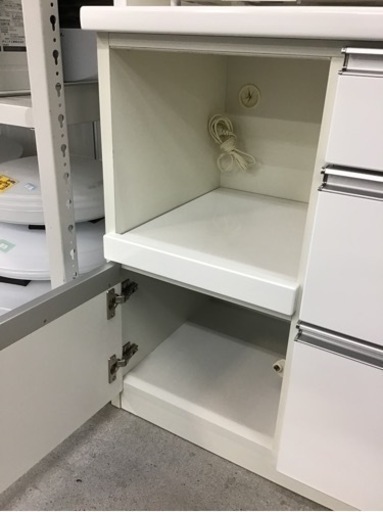 ●販売終了●レンジボード　キッチンボード　食器棚　中古品　※1番下引き出しテープ補修あり