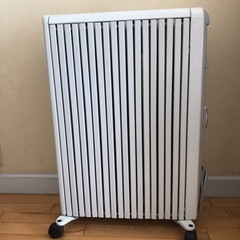デロンギ　オイルヒーター　100V 1500W の画像