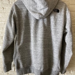 ザ・ノースフェイス ジップパーカー Sサイズの画像