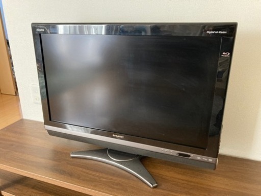 テレビ　SHARP AQUOS 32型　リモコン付き