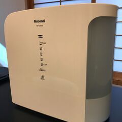 ナショナル加熱気化式加湿器（卓上型）あげますの画像