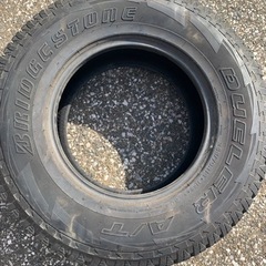 値下しました4WDブリジストン　デューラー オールトレイルタイヤ...