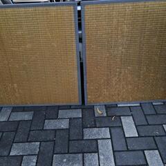 正方形の畳82cm 二枚有ります。一枚300円値下げしました。の画像