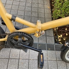 折りたたみ自転車　イエローの画像