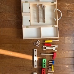 木の工具セット　おもちゃの画像