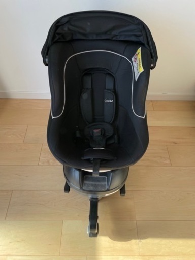 コンビ　チャイルドシート　クルムーブ　ISOFIX