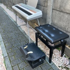 ジャンクKORG電子ピアノジャンクと椅子など