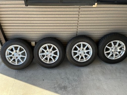 スタッドレスタイヤ155-80-13