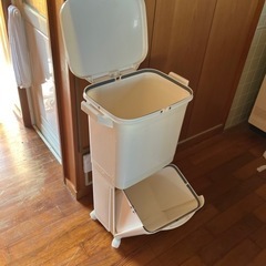 ２段クリーンボックスの画像