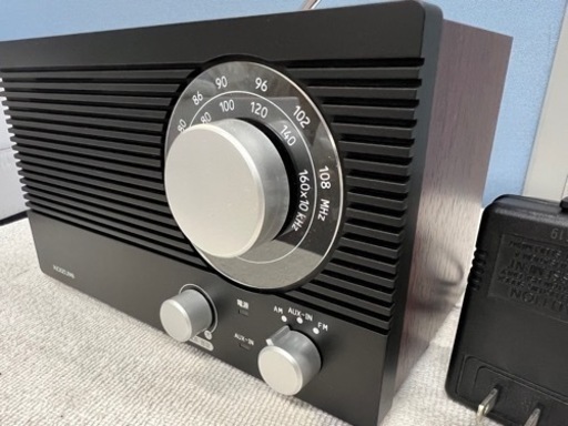 美品■コイズミ 2019年製 ホームラジオ SAD-7223■KOIZUMI ワイドFM/AM 木目アンティーク調