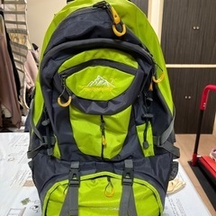 登山用のリュックだとか?!