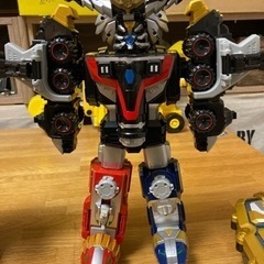 3点　合体ロボット　変身ロボットの画像