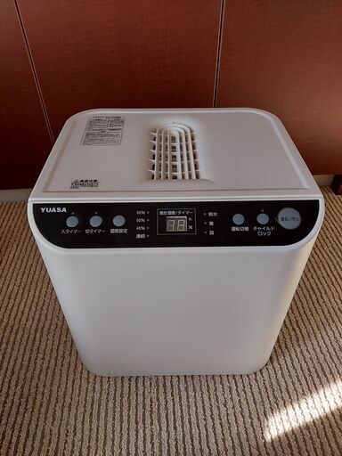 ユアサ大容量スチームファン加湿器（タンク１０L・プレハブ33畳・木造20畳用）