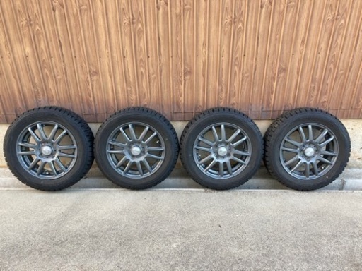 スタッドレスタイヤホイール4本セット　14インチ