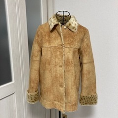 kRIZIA  コートの画像