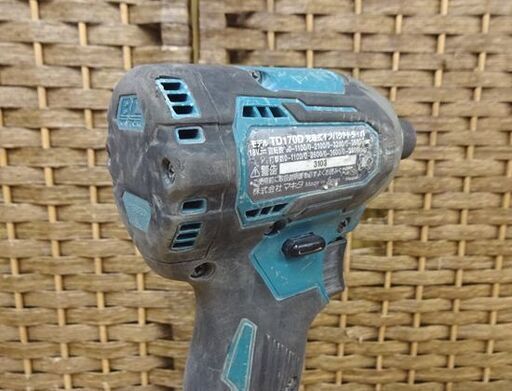マキタ 18V 6.0Ah 充電式インパクトドライバ TD170DRGX 充電器、バッテリ2個付き makita DIY 電動工具 札幌市 白石区
