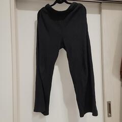 UNIQLO　リブパンツ