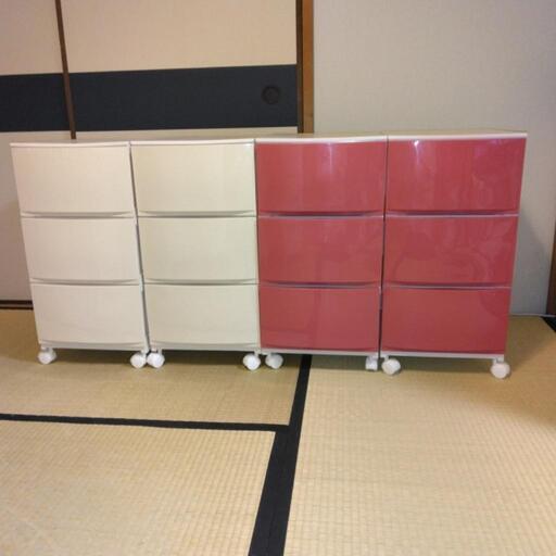 ④引き出し収納3段キャスター付き