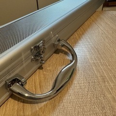 ほぼ未使用品★CUESOUL ビリヤード キュー ハードケース付きの画像