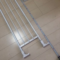 【取引完了】つっぱり棚　大　2点セットの画像