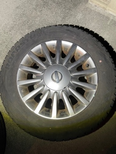 スタッドレスタイヤ