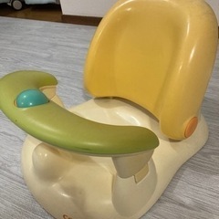 コンビ　バスチェアの画像