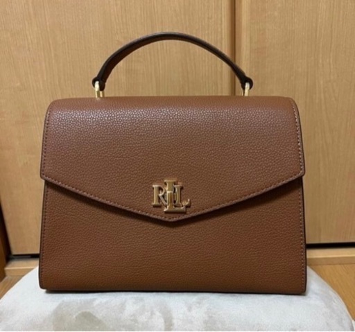 ローレンラルフローレン ペブルドレザー ミディアム Farrah サッチェル