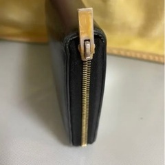セリーヌ財布の画像