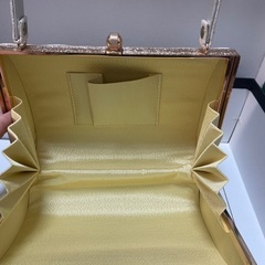 ほぼ新品です！訪問着用　草履バッグのセットの画像