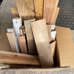 木端などの不要木材まとめて　薪やDIYなどに