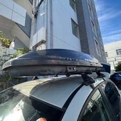 ルーフボックス　ルーフキャリア