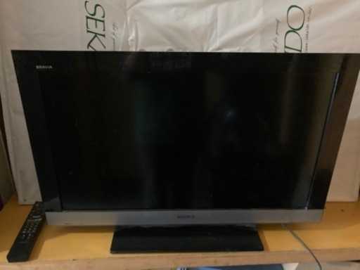 テレビ　32型