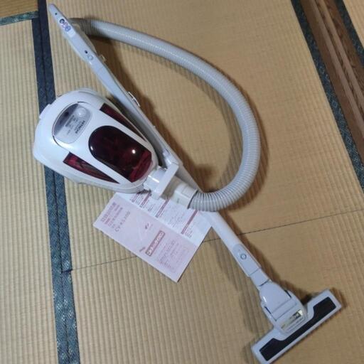日立　掃除機　CV-KS300　お値下げ